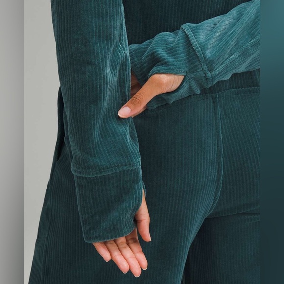 Lululemon Scuba Track Jacket *Velvet Cord in Storm Teal Size 2 - Picture 3 of 9